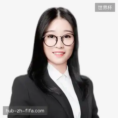 邱玲